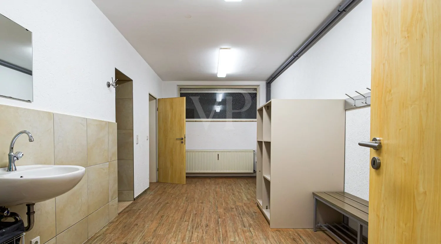 Umkleidekabine Damen