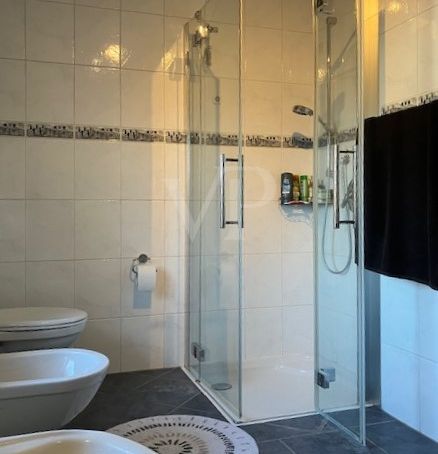 1- OG Dusche