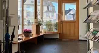 von_poll_real_estate_property_25014020_image_2