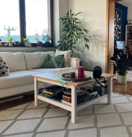 1- OG Wohnzimmertisch