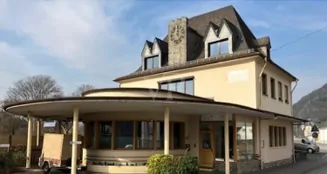 von_poll_real_estate_property_25014020_image_0