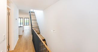 von_poll_real_estate_property_25211010_image_2