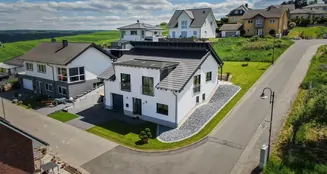 von_poll_real_estate_property_25014047_image_1