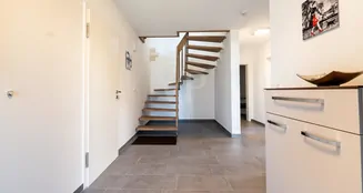 von_poll_real_estate_property_25014047_image_11