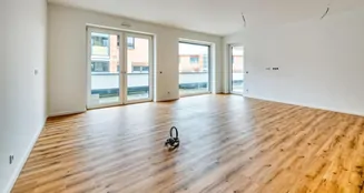 von_poll_real_estate_property_25211003_image_0