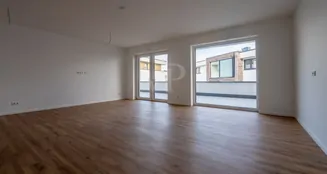 von_poll_real_estate_property_25211006_image_2