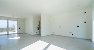 von_poll_real_estate_property_25014032_image_0