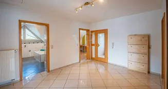 von_poll_real_estate_property_25211036_image_11