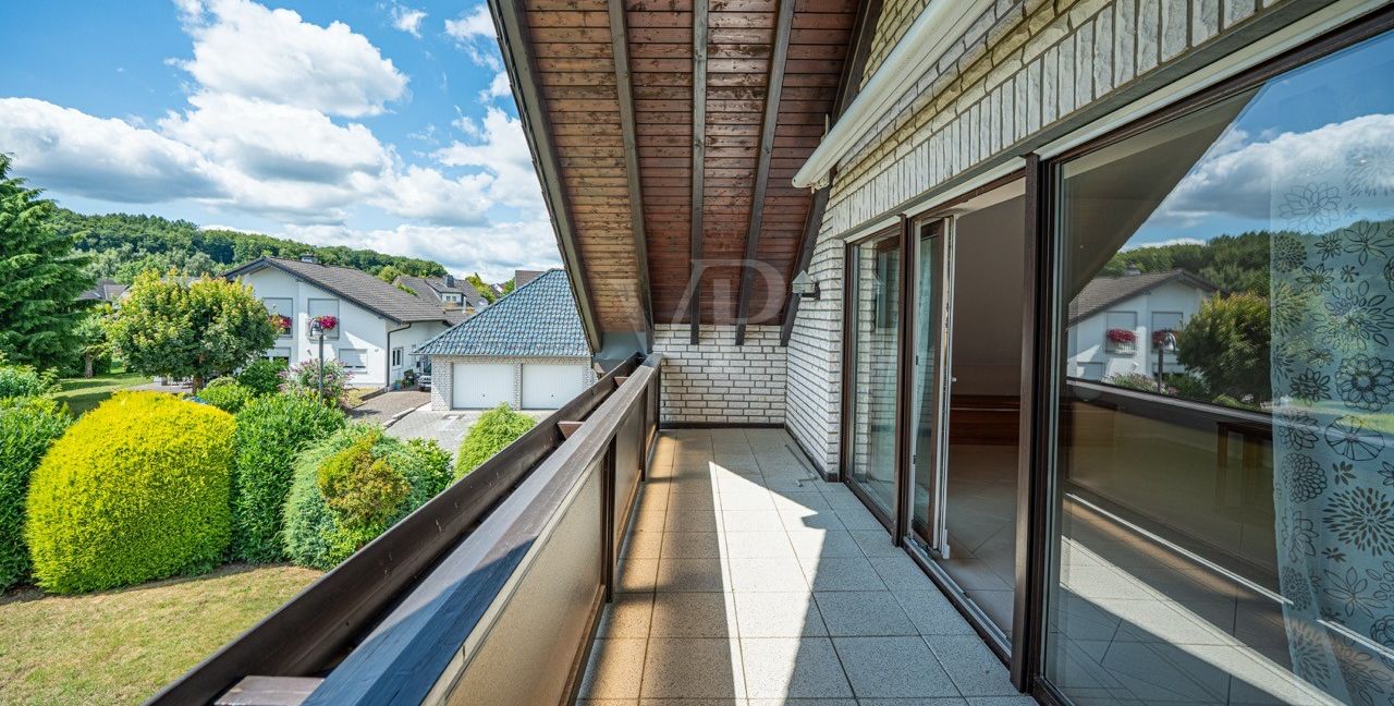 Balkon mit Markise