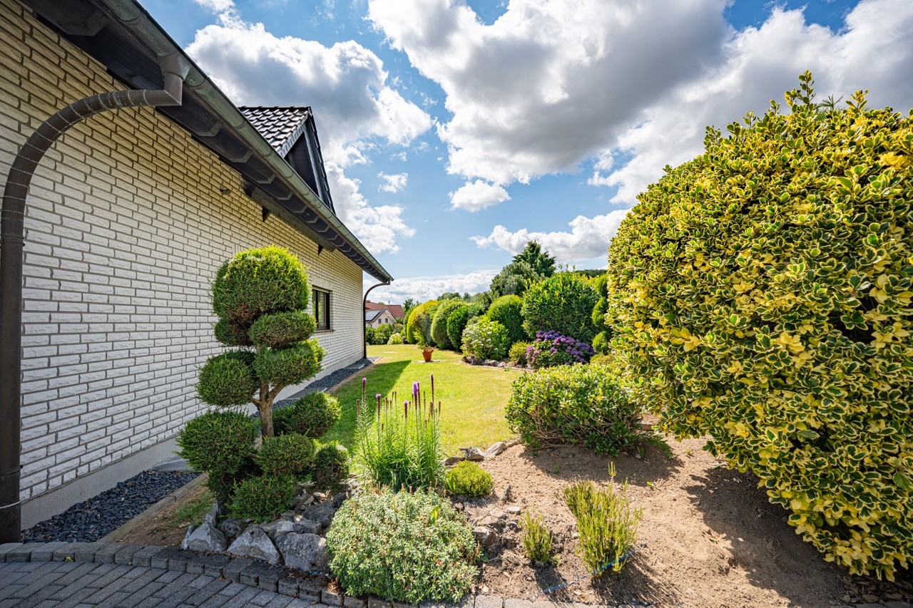 Vorderer Gartenbereich