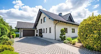 von_poll_real_estate_property_25211036_image_0