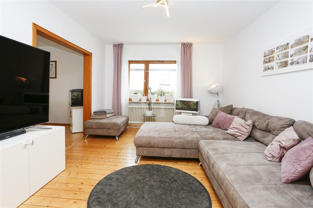 Wohnzimmer Altbau