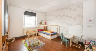 von_poll_real_estate_property_25211012_image_19