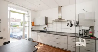 von_poll_real_estate_property_25211012_image_20