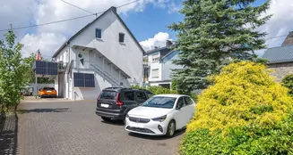 von_poll_real_estate_property_25211012_image_17