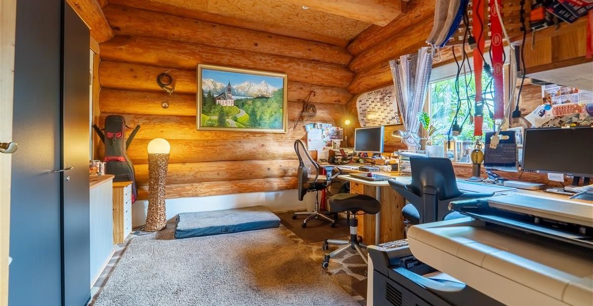 Büro im EG