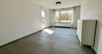 von_poll_real_estate_property_25014041_image_2