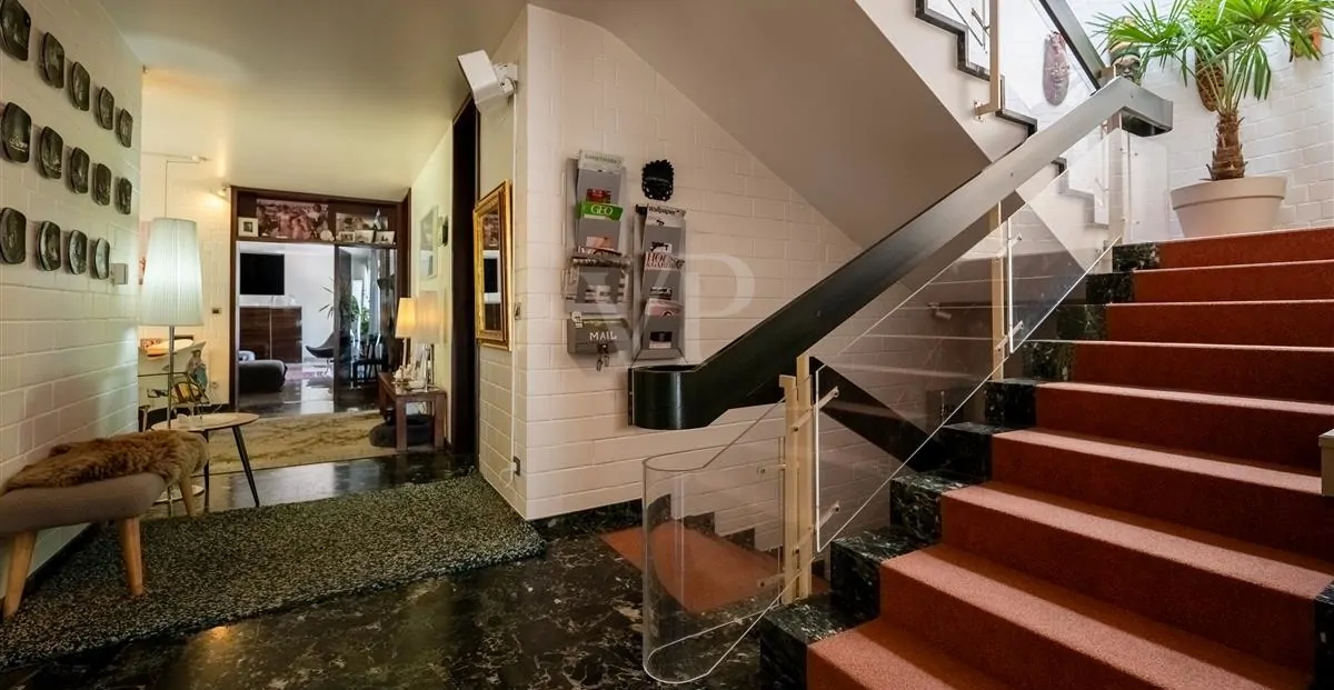 Flurbereich mit Treppenhaus