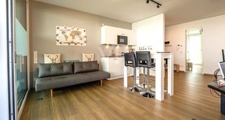 von_poll_real_estate_property_25014045_image_2