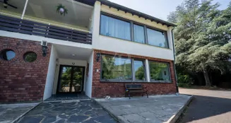 von_poll_real_estate_property_25014060_image_4