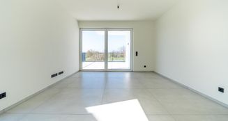 von_poll_real_estate_property_25211035_image_2