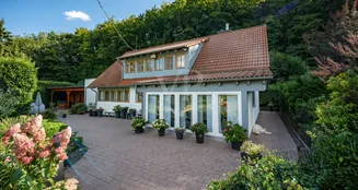 von_poll_real_estate_property_25014078_image_2