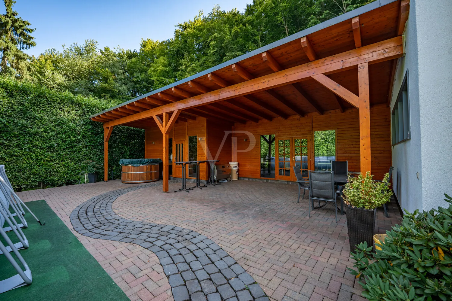 Saunahaus + Sommerküche