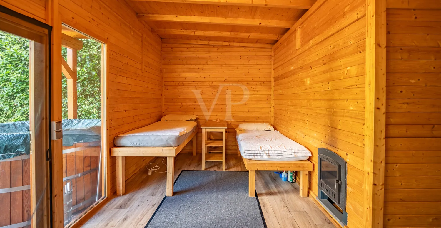 Saunahaus / Wellnessbereich