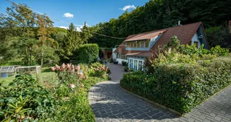 von_poll_real_estate_property_25014078_image_1