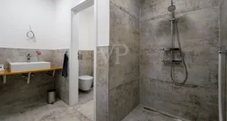 von_poll_real_estate_property_25211031_image_21