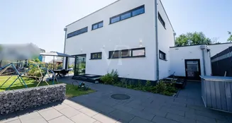 von_poll_real_estate_property_25211031_image_23