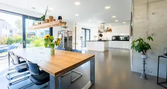 von_poll_real_estate_property_25211031_image_5