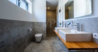 von_poll_real_estate_property_25211031_image_15