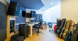 von_poll_real_estate_property_25211031_image_20