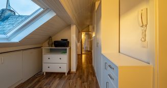 von_poll_real_estate_property_25014083_image_8