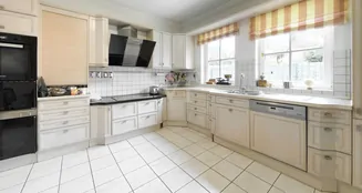 von_poll_real_estate_property_25014113_image_5