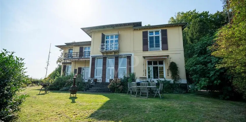 von Poll Immobilien GmbH