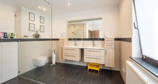 von_poll_real_estate_property_25014090_image_7