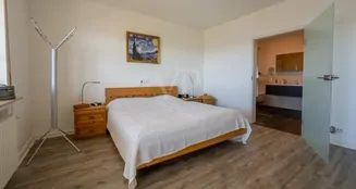 von_poll_real_estate_property_25014089_image_8