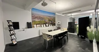 von_poll_real_estate_property_25211045_image_3