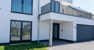 von_poll_real_estate_property_25014110_image_0