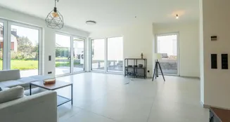 von_poll_real_estate_property_25014108_image_2