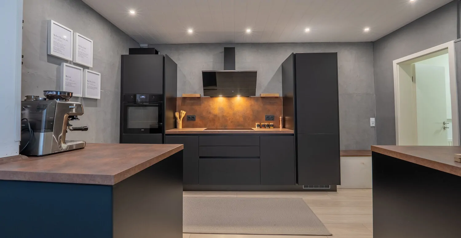 Neuwertige offene Küche