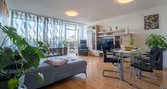 von_poll_real_estate_property_25014103_image_0