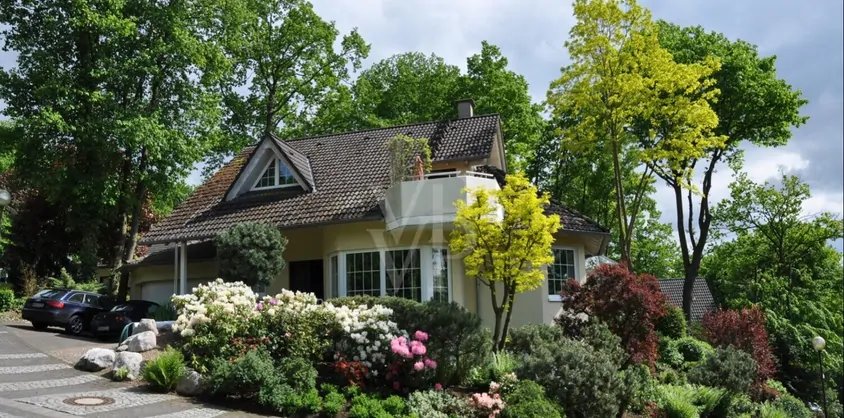 von Poll Immobilien GmbH