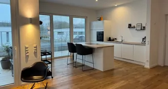 von_poll_real_estate_property_25211054_image_2