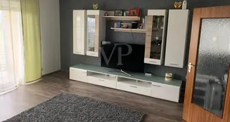 von_poll_real_estate_property_25014132_image_2