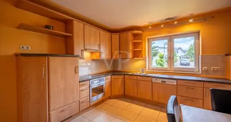 von_poll_real_estate_property_25211036W_image_3