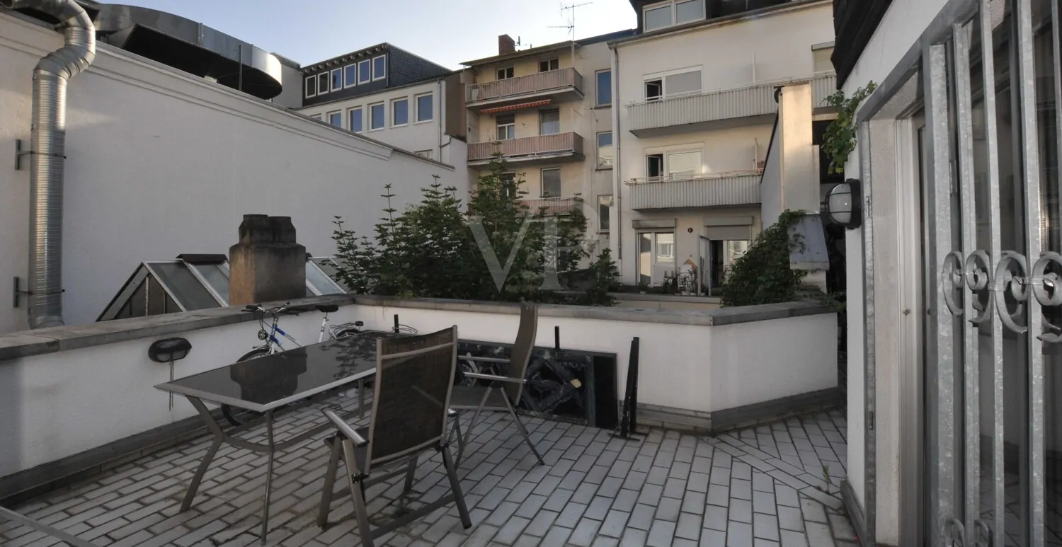 Terrasse der Wohnung im ersten OG (2)