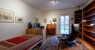 von_poll_real_estate_property_26211003_image_13